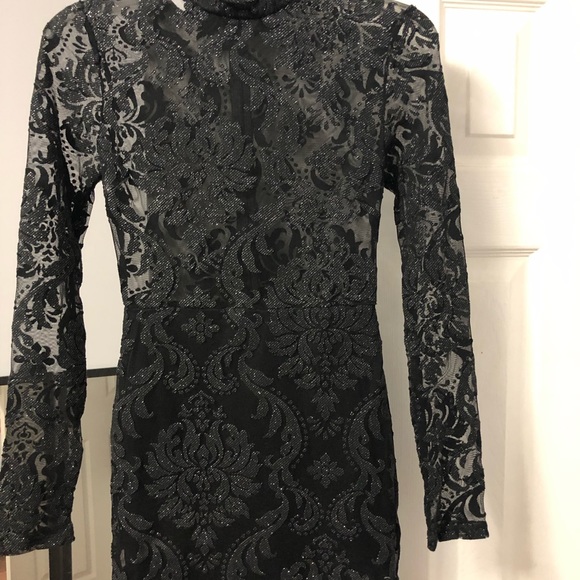 BNWT black glittery print mini dress - Size S - Picture 1 of 4